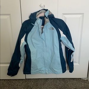 North face jacket. excellent condition. Size M.